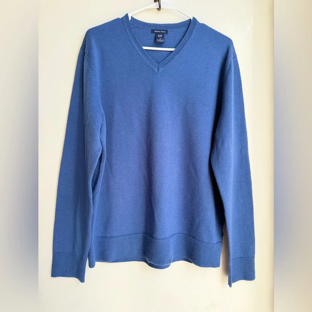 Gap Men’s Merino Wool V-Neck Sweater Blue Size Medium